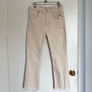 Zara Cream Ankle & Cropped Jeans Size 8